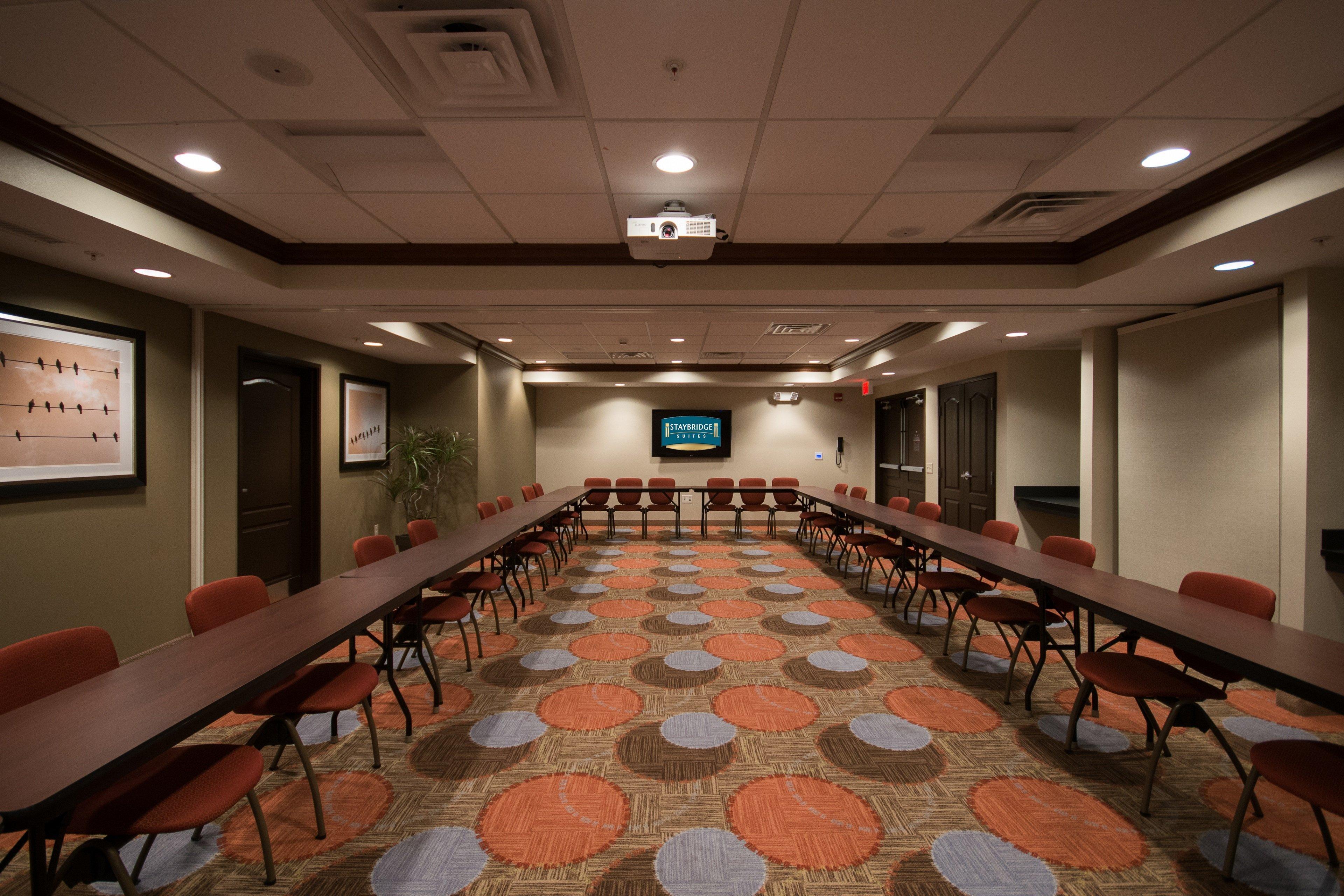 Staybridge Montgomeryville By Ihg 3* North Wales